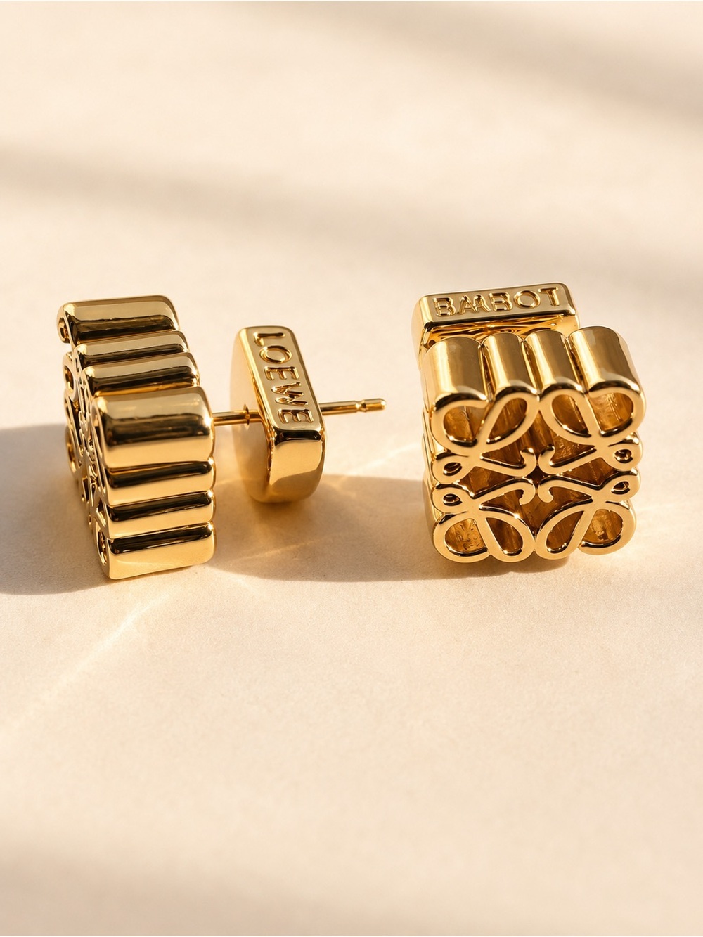 Gold Floral Motif Square Stud Earrings - Luxury Inspired
